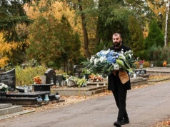 Wyjątkowy dzień i wyjątkowa oprawa. Lech Poznań pamięta o swojej legendzie