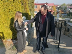 Kwesta w Skalbmierzu: mieszkańcy ratują cmentarne zabytki