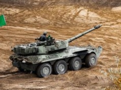 Włoskie "czołgi na kołach". Już walczą z Rosjanami w Ukrainie