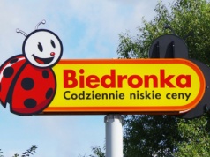 Polacy rzucą się na hity z Biedronki. Takie ceny to rzadkość, przed zimą każdy chce mieć w domu