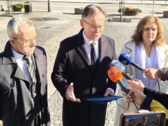 Afera w Nowym Sączu nabiera tempa. Pozew przeciwko Handzlowi po słowach o „spisku Mularczyków”