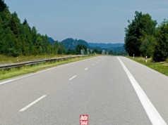 Większość Niemców za limitem prędkości na autostradach. Czy ograniczenie do 130 km na godz. jest możliwe?