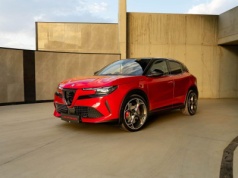 Alfa Romeo Junior zadebiutowała w RPA, gdzie włoski design spotyka się z elektryfikacją