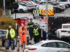 Nowe informacje o ataku w pociągu. Członek załogi próbował powstrzymać nożownika