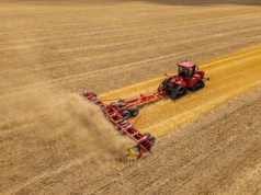 Pöttinger na Agritechnice 2025: 12,5-metrowa brona talerzowa i nowe siewniki. A to nie wszystko…
