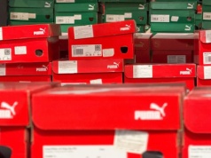 Producent kultowych butów zwalnia. Bez pracy 900 osób