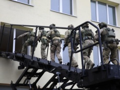 Olsztyn. Kontrterroryści z BOA przy dawnym 