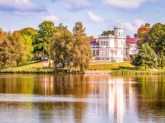 Urzeka widokami i jest niedaleko Polski. Jedno z najpiękniejszych uzdrowisk w Europie