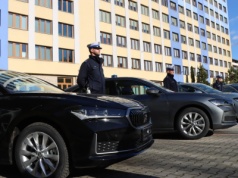 Pierwsza służba nowego nieoznakowanego radiowozu. Pierwsze zatrzymane prawo jazdy za prędkość