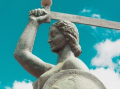 Warszawa wśród literackiej elity Europy! Wyprzedza Mediolan i Pragę