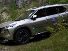 Największy SUV Nissana przeceniony o 32 tys. zł daje szansę na duży samochód tym, którzy jeszcze nie są gotowi na chińskie auta