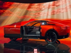 Widziałem z bliska nową luksusową markę Toyoty. Na Century liczy cała Japonia