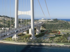 Bitwa o most na Sycylię. Trybunał przeciw, Lewica świętuje, Meloni wściekła