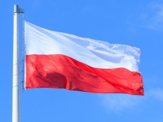 Skąd wzięły się kolory polskiej flagi? Co oznaczają? Wyjaśnienie może zaskoczyć