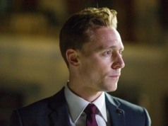 Nocny recepcjonista wraca po dziewięciu latach! Zdjęcia Toma Hiddlestona i Olivii Colman po latach