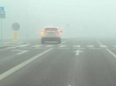 IMGW ostrzega: gęste mgły w części regionu