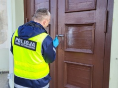 Rozcięli kościelną skarbonę i uciekli z pieniędzmi. Policja złapała trzech złodziei