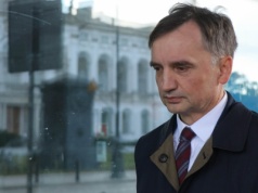 Dla PiS Ziobro lepszy w areszcie niż w Budapeszcie