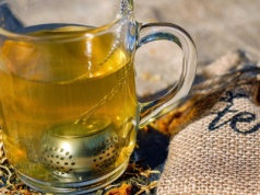 Ten zielony napar z 3 składników działa jak botoks! Koleżanki będą błagać o przepis