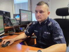 Szybka reakcja częstochowskiego policjanta uratowała życie kierowcy w Niemczech