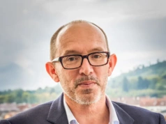 Dom pełen opowieści. Laurent Mauvignier wyróżniony Nagrodą Goncourtów