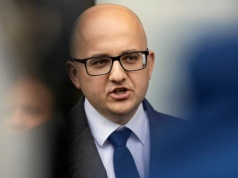 Matecki wściekł się na Napieralskiego. "Żebyś baranie zrozumiał". W tle "groźna wypowiedź posła PiS"