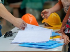 Nie trzeba przeprowadzek ani nadgodzin. Zarobki sięgają 16 tys. zł brutto