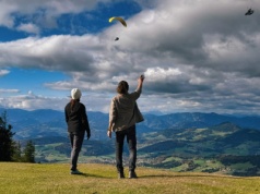 Co warto zobaczyć w okolicy Graz? Odkryj zamek Rabenstein, jaskinię Lurgrotte i szczyt Schöckl