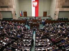 5 dodatkowych lat pracy i dopiero emerytura. Nowe przepisy weszły w życie