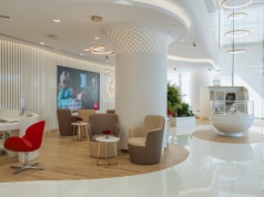 Linie lotnicze Emirates otwierają pierwszy sklep