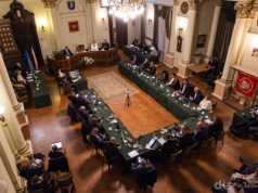 Sądeccy radni obradują o nadzwyczajnej sytuacji miasta w warunkach nieobecności prezydenta i jego zastępcy