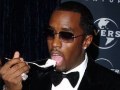 Diddy "świętował" W WIĘZIENIU skończenie 56 lat. Burger z ciecierzycy i ciasto to dopiero początek urodzinowego menu...
