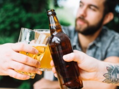 Browary Polskie: nowe przepisy uderzają w piwo, a nie w prawdziwe źródło problemu