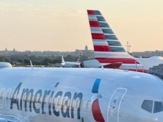 Nie dostają pensji od 1 października. Odwołane loty w całym kraju