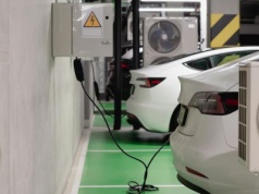 Kurczy się budżet na dopłaty do elektryków. To już ostatni moment na wniosek w programie "NaszEauto"?