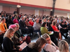 „Sfera psychiczna i emocjonalna nauczycieli jest kompletnie pomijana.