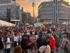 W tym roku odbędzie się jeszcze jedna potańcówka przed Teatrem Śląskim