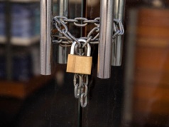 10 listopada banki mogą być zamknięte. Sprawdź, gdzie nie wypłacisz gotówki