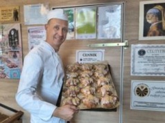 Tak powstają prawdziwe rogale marcińskie. Poznaj sekret rzemieślnika z Chodzieży