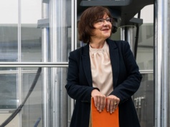 Drugie życie łopat turbin wiatrowych – polskie uczelnie opracowują innowacyjne sposoby recyklingu