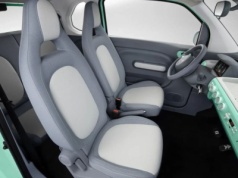 To nowe auto kosztuje 44 900 zł. Ma klimatyzację i kamerę cofania