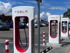 Powrót darmowego ładowania do Tesli. Wybrane modele
