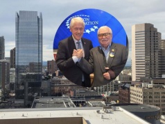 Lech Wałęsa zakończył tournée po Ameryce. Odwiedził 28 miast w 60 dni. Zdjęcia zapie…