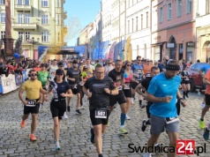 Wystartowali w jubileuszowym półmaratonie świdnickim