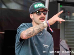 Żużel. Michelsen jako… Power Rangers! Tak świętował sezon! (WIDEO)