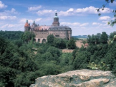 Na zamku Książ kopie obrazów Schefflera zastąpiły zaginione podczas wojny oryginały