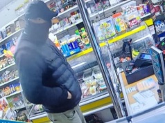 Popłoch na Lubelszczyźnie. Napady na lokalne sklepy. Sprawca na wolności