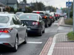 Korki w Łomiankach coraz większe. "Ostatnie dni katastrofalne pod względem natężenia ruchu"