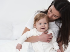 Co zrobić, by Polaków rodziło się więcej?