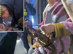 Siedziała na krzesełku. Nic nie mówiła. Przejmujące sceny na warszawskiej ulicy